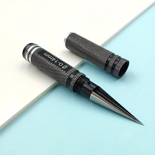 MANUPUNCH-3831127639588-N-4__200226